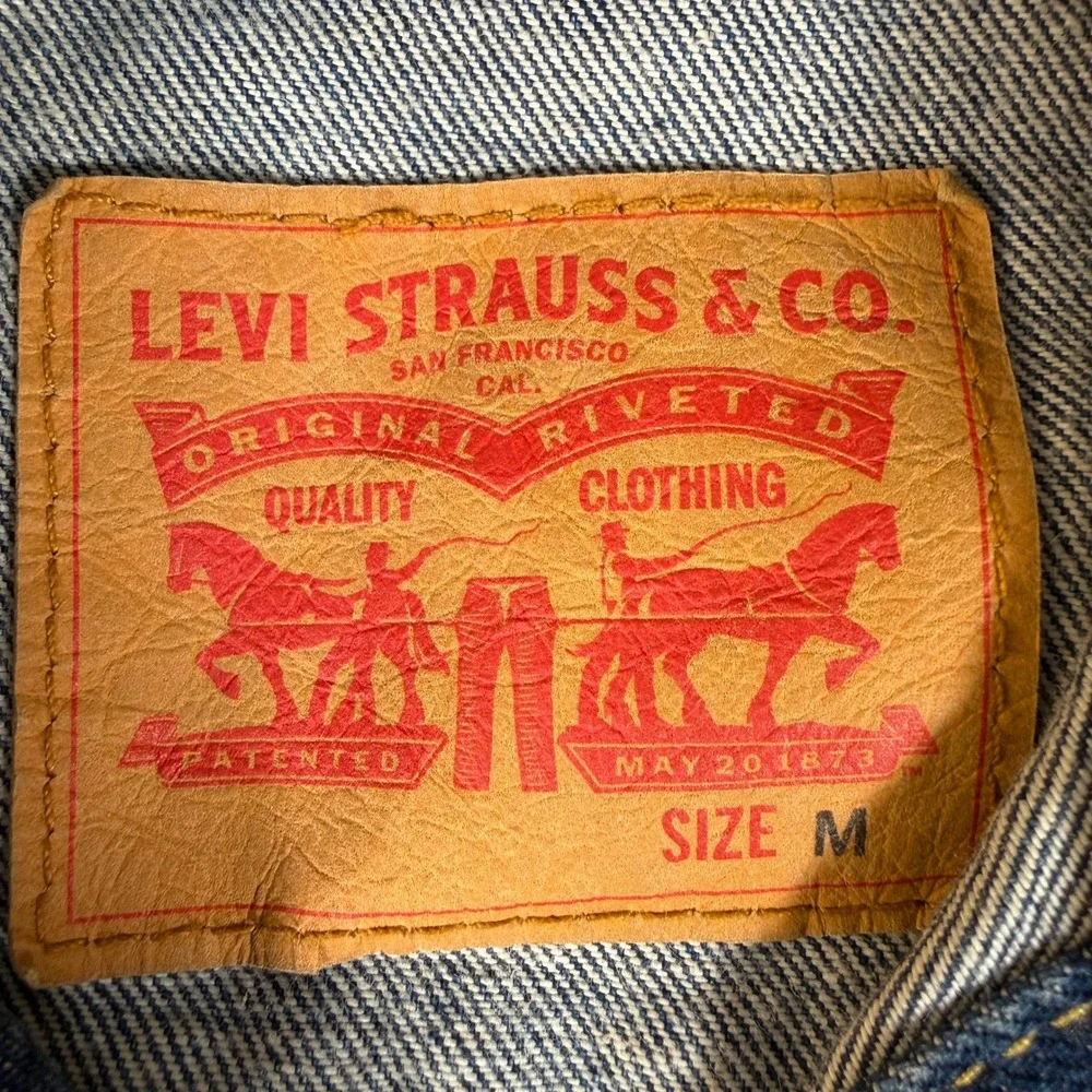 Levis Mens Denim Trucker Vest Medium Wash Sleeveless Jacket M 72886-0007 #3829